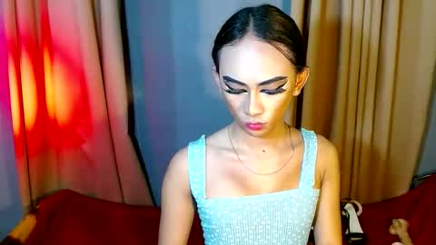 Snapshot of yasii19 chatting on January 15, 10:35 pm miss yasii online show from January 15, 10:35 pm