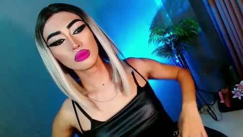 Snapshot of yasii19 chatting on February 17, 12:48 pm miss yasii online show from February 17, 12:48 pm
