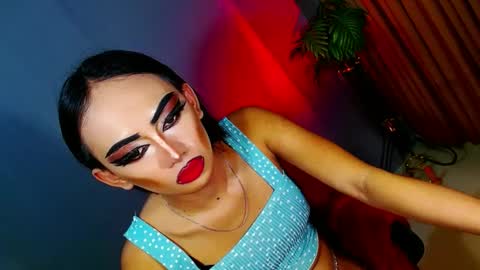 Snapshot of yasii19 chatting on March 2, 2:32 pm miss yasii online show from March 2, 2:32 pm