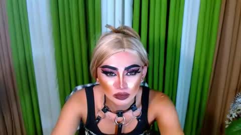 Snapshot of yasii19 chatting on September 13, 7:02 pm miss yasii online show from September 13, 7:02 pm