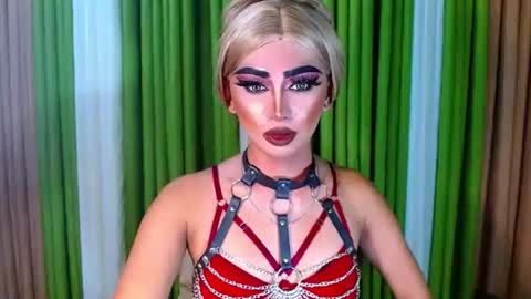 Snapshot of yasii19 chatting on September 14, 3:44 pm miss yasii online show from September 14, 3:44 pm