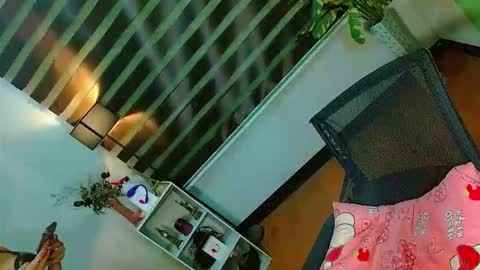 miss yasii online show from April 20, 3:59 pm