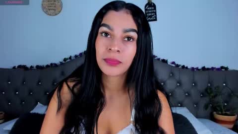 Yasiir online show from February 25, 1:54 pm