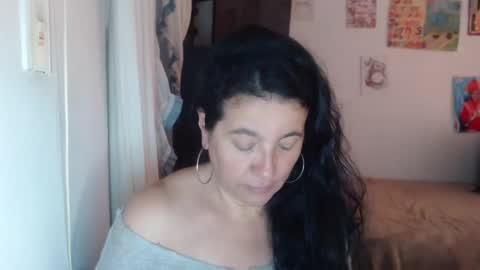 yasmin_love85 online show from December 19, 3:19 pm
