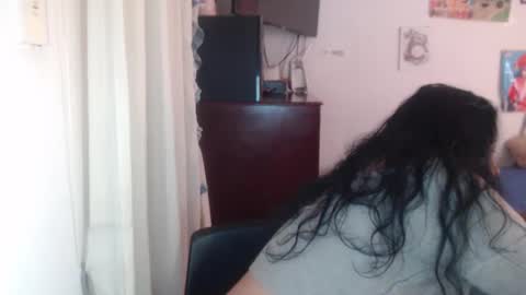 yasmin_love85 online show from April 23, 2:08 pm