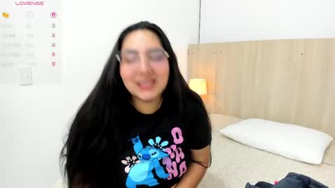 Yasmin Ortiz online show from April 13, 3:23 am