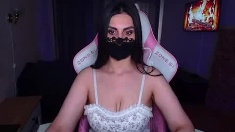 yasmina online show from July 28, 4:41 am