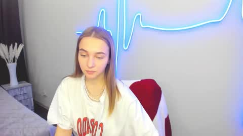 Yasmina online show from March 10, 2:59 pm