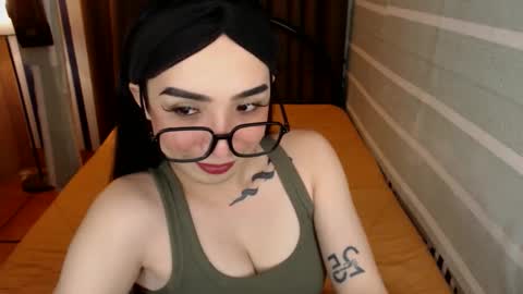 yassiered online show from February 2, 8:57 am