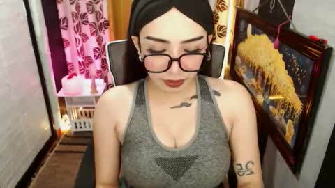 yassiered online show from March 2, 10:55 am