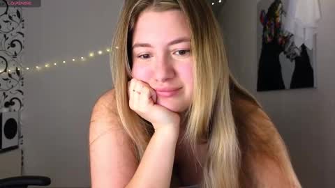 Yasyaa  online show from February 14, 2:28 am