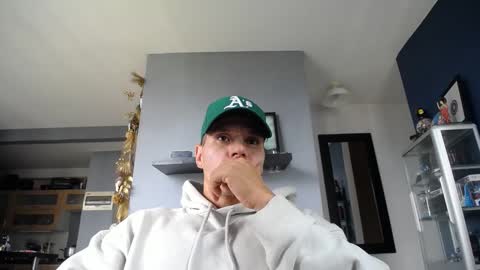 yahto online show from December 17, 4:11 pm