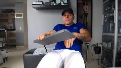 yahto online show from February 9, 12:31 pm