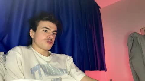 yayay333 online show from April 22, 4:04 am