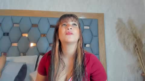 yayi derek  online show from October 19, 11:33 am