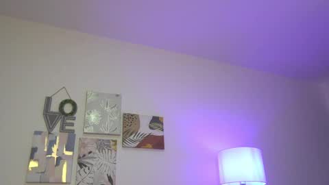 Snapshot of yayoi_cresp18 chatting on February 12, 2:32 pm yayoi_cresp18 online show from February 12, 2:32 pm