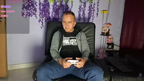 Hazzan online show from July 8, 11:42 pm