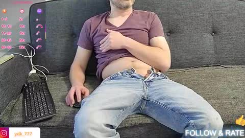 Maxi online show from March 31, 3:45 pm