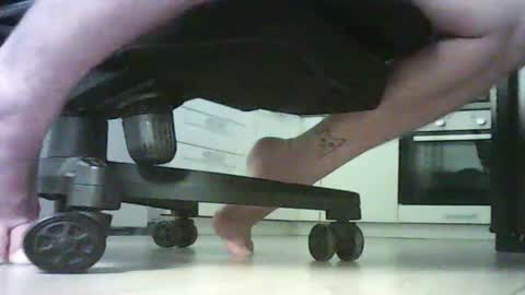 Snapshot of ydoomsur chatting on July 25, 6:27 pm master of silence online show from July 25, 6:27 pm