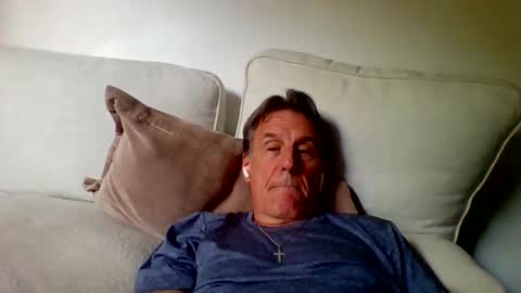 Snapshot of yeah_baby6988 chatting on April 27, 1:25 am yeah_baby6988 online show from April 27, 1:25 am