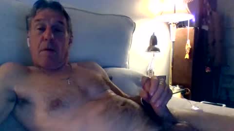 Snapshot of yeah_baby6988 chatting on May 21, 5:47 am yeah_baby6988 online show from May 21, 5:47 am
