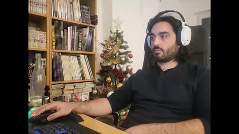yeeaahoo online show from December 5, 9:06 pm