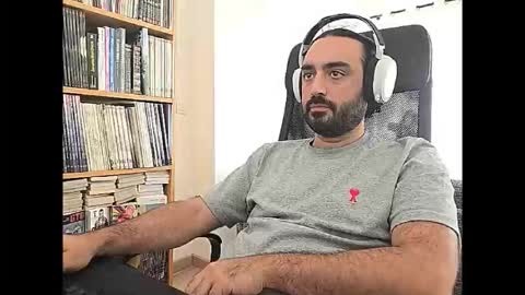 yeeaahoo online show from September 15, 10:37 am