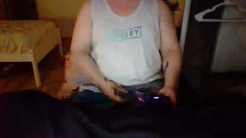 yeetfeet87 online show from March 8, 6:39 am