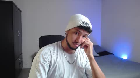 yeff online show from October 10, 12:42 am