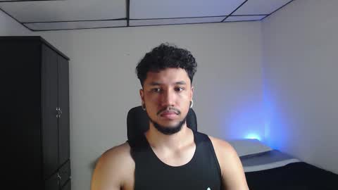 yeff online show from November 7, 1:49 am