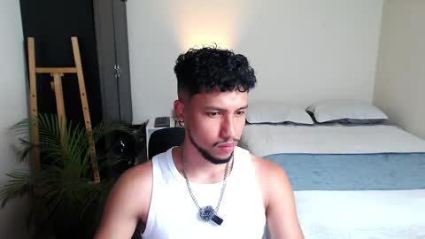 yeff online show from April 18, 12:36 am