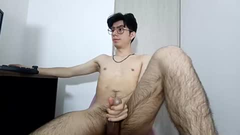 Snapshot of yeffiehung chatting on June 24, 2:16 pm Yeffiehung online show from June 24, 2:16 pm