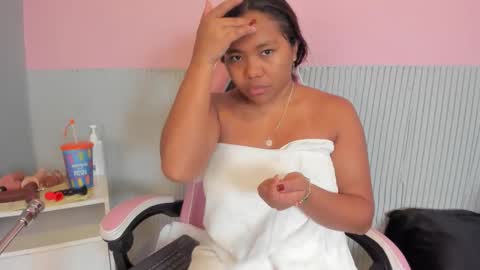 yeika_foxy online show from February 13, 11:39 am