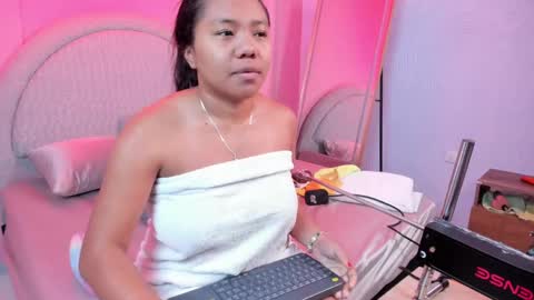 yeika_foxy online show from April 21, 11:27 am