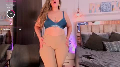 yellow_lily online show from March 4, 4:46 pm