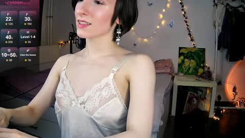 Liya online show from February 7, 7:06 pm