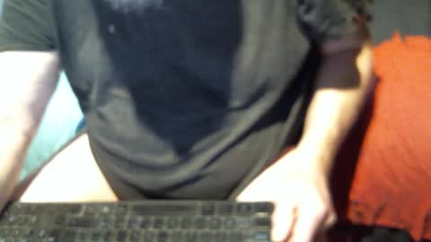 Snapshot of yellowsnakes chatting on November 1, 3:03 pm . y e l l o w s n a k e s . online show from November 1, 3:03 pm