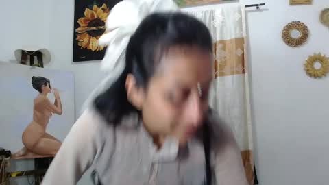 Snapshot of yemaya_28 chatting on January 20, 10:07 am Yemaya 28 online show from January 20, 10:07 am