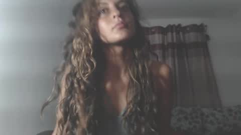 Yemaya 28 online show from April 6, 3:59 am