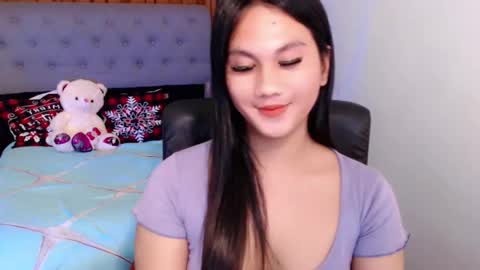 Snapshot of yen_bente chatting on October 1, 4:35 pm Yen online show from October 1, 4:35 pm