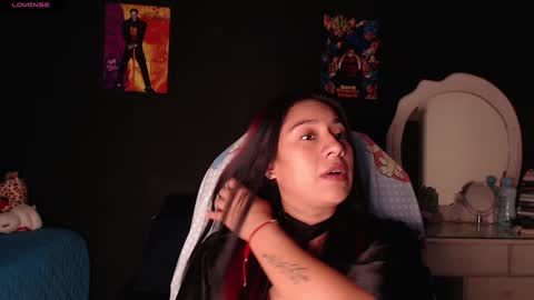 Yesi online show from December 24, 5:23 pm