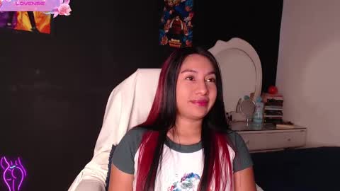 Yesi online show from February 14, 2:02 pm