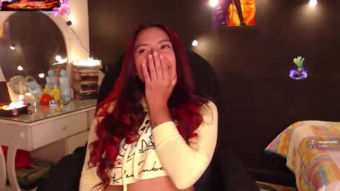 Yesi online show from October 11, 2:04 pm