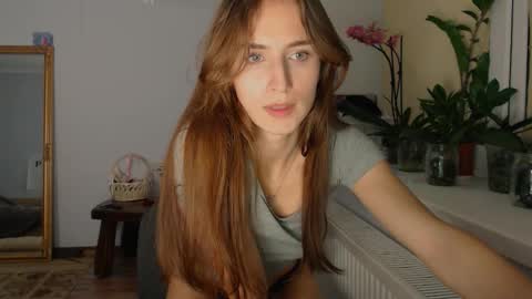 Zoe online show from November 8, 9:35 pm