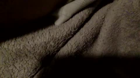 Snapshot of yes_you_may chatting on October 8, 7:28 am yes_you_may online show from October 8, 7:28 am