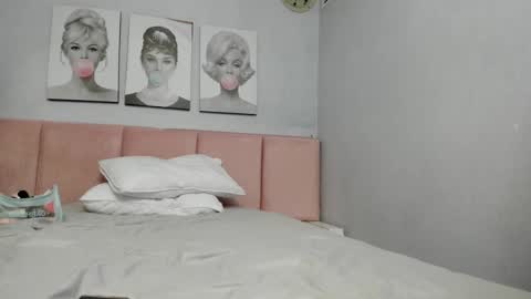 yess__daddy online show from February 6, 10:15 am