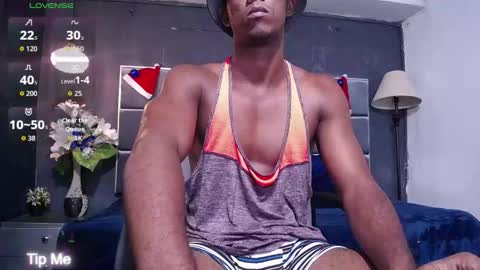 Snapshot of yess_fit chatting on December 17, 7:47 am yess fit online show from December 17, 7:47 am