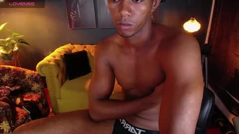 Snapshot of yess_fit chatting on January 13, 7:24 am yess fit online show from January 13, 7:24 am