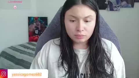 yessica_gomez01 online show from February 16, 9:44 pm