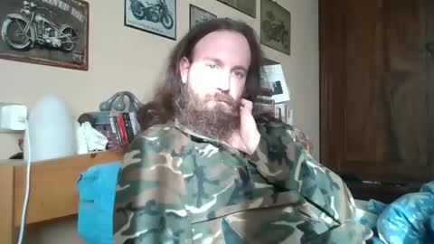 yeti_92 online show from February 15, 2:00 pm